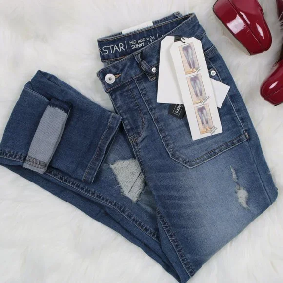 Vanilla Star Juniors Ripped Skinny Jeans - Picture 8 of 8